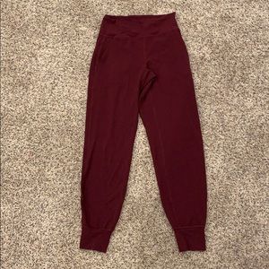 Lulu joggers